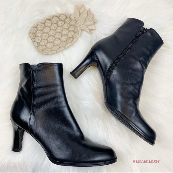 Stuart Weitzman Shoes - Stuart Weitzman Black Leather Heel Boots!!